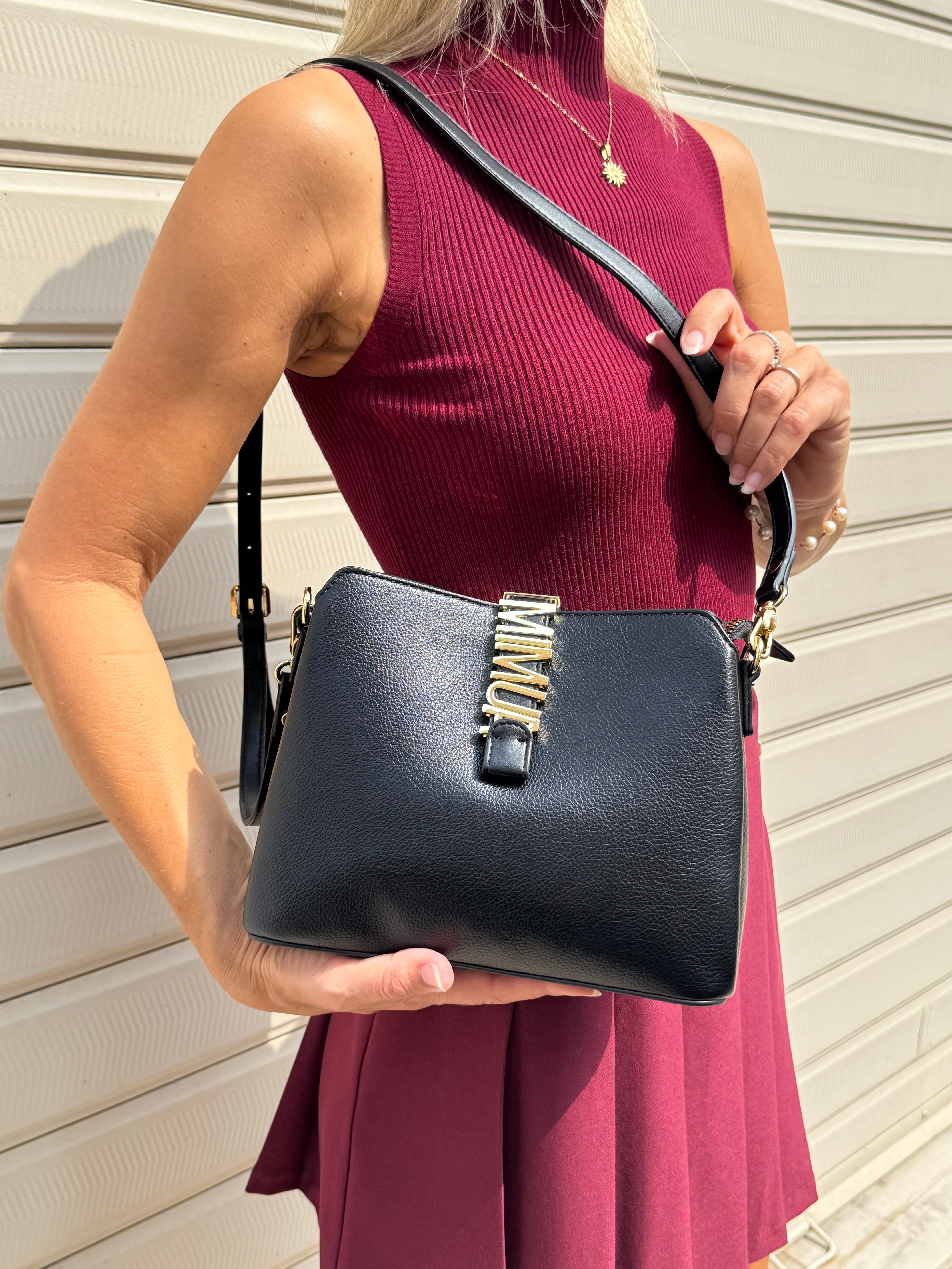 Borsa tracolla con lettere