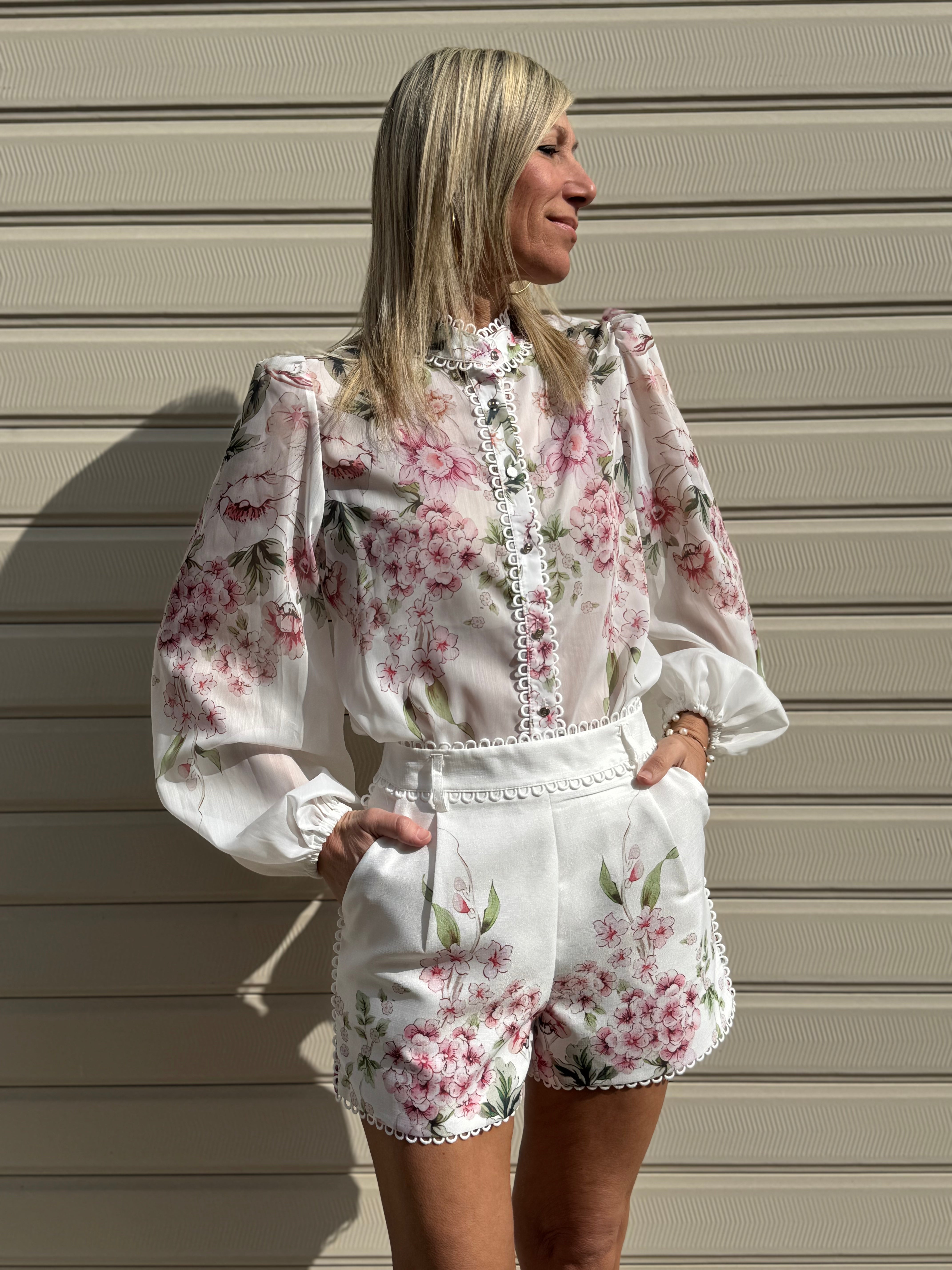 Camicia fiori di pesco artigli