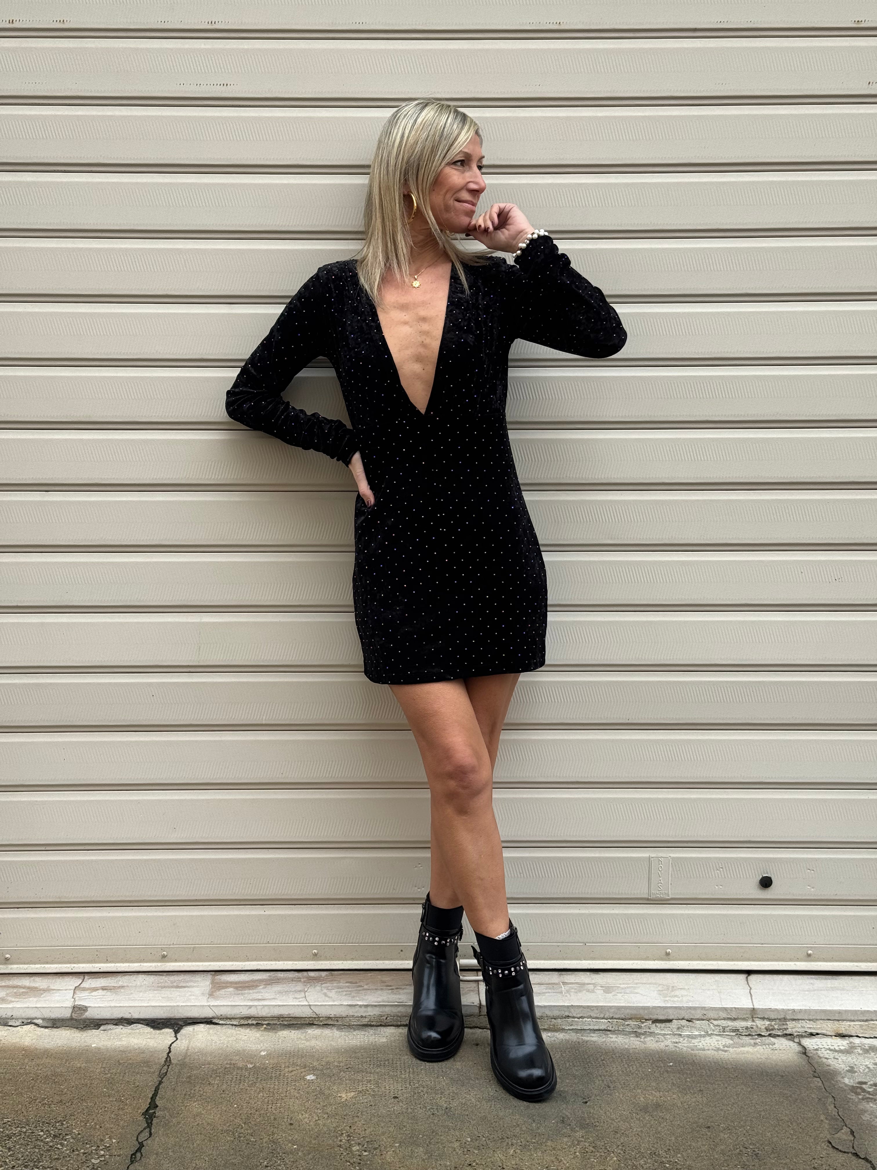 Abito velluto scollo v kontatto