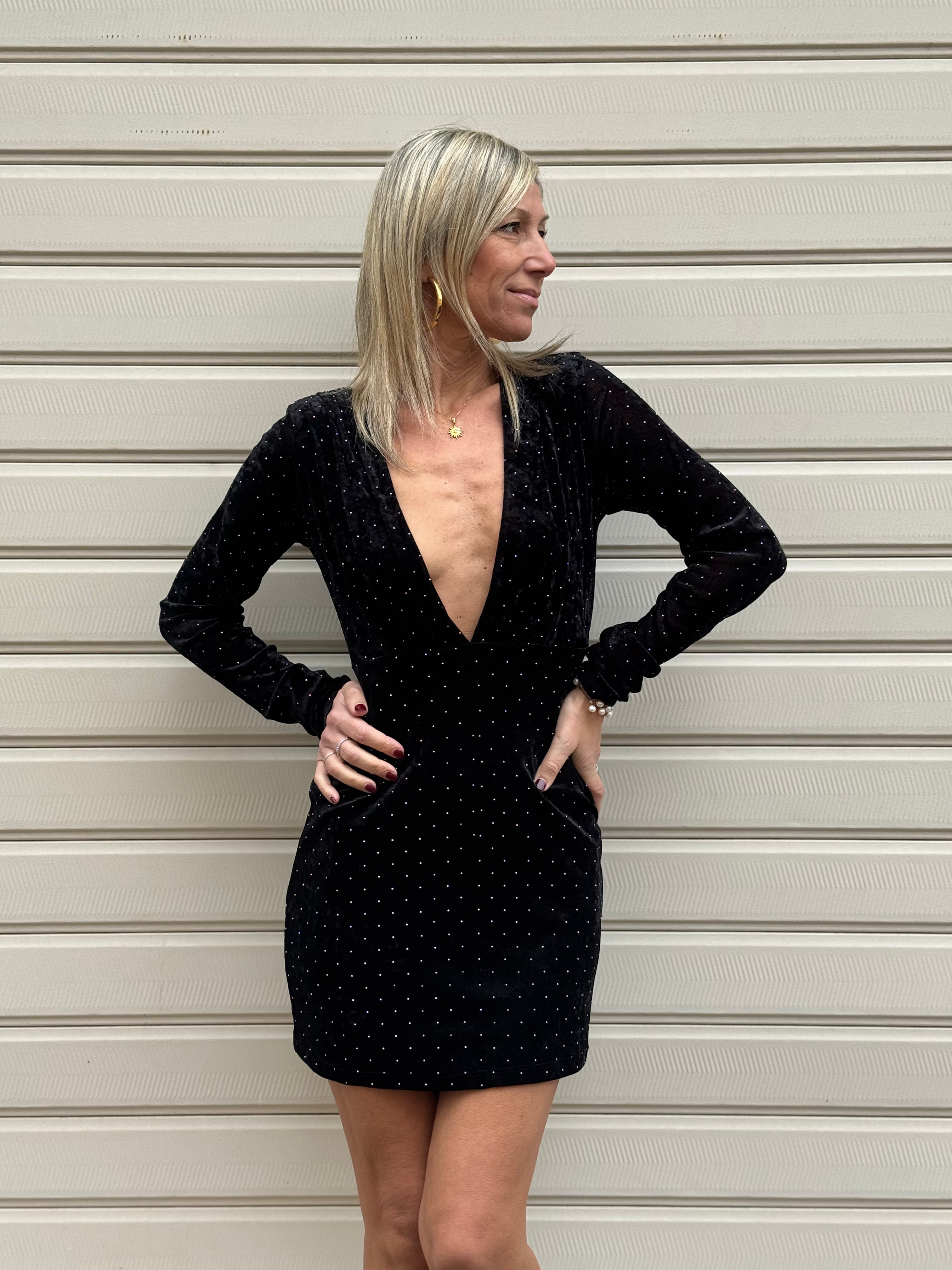 Abito velluto scollo v kontatto