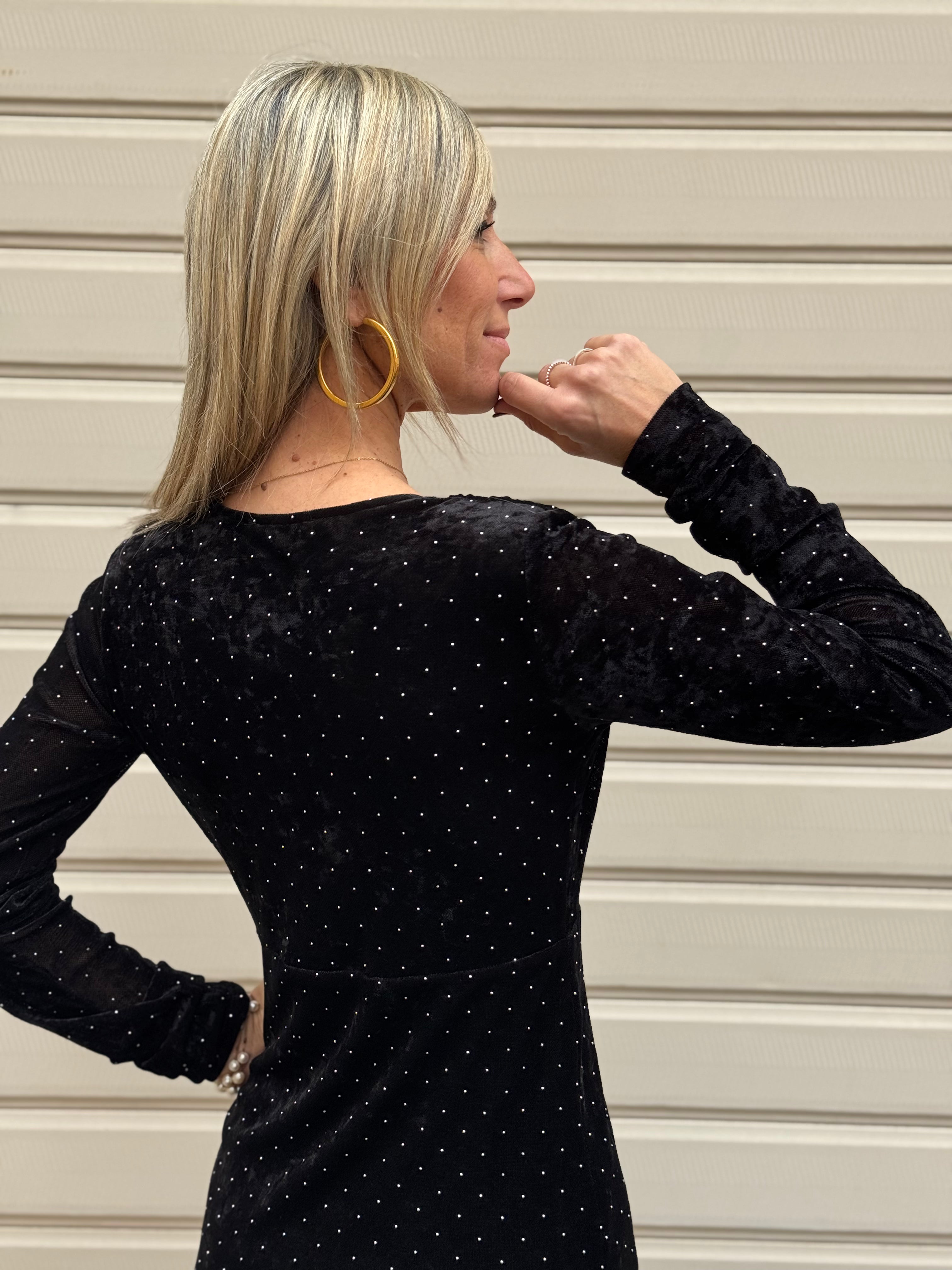 Abito velluto scollo v kontatto