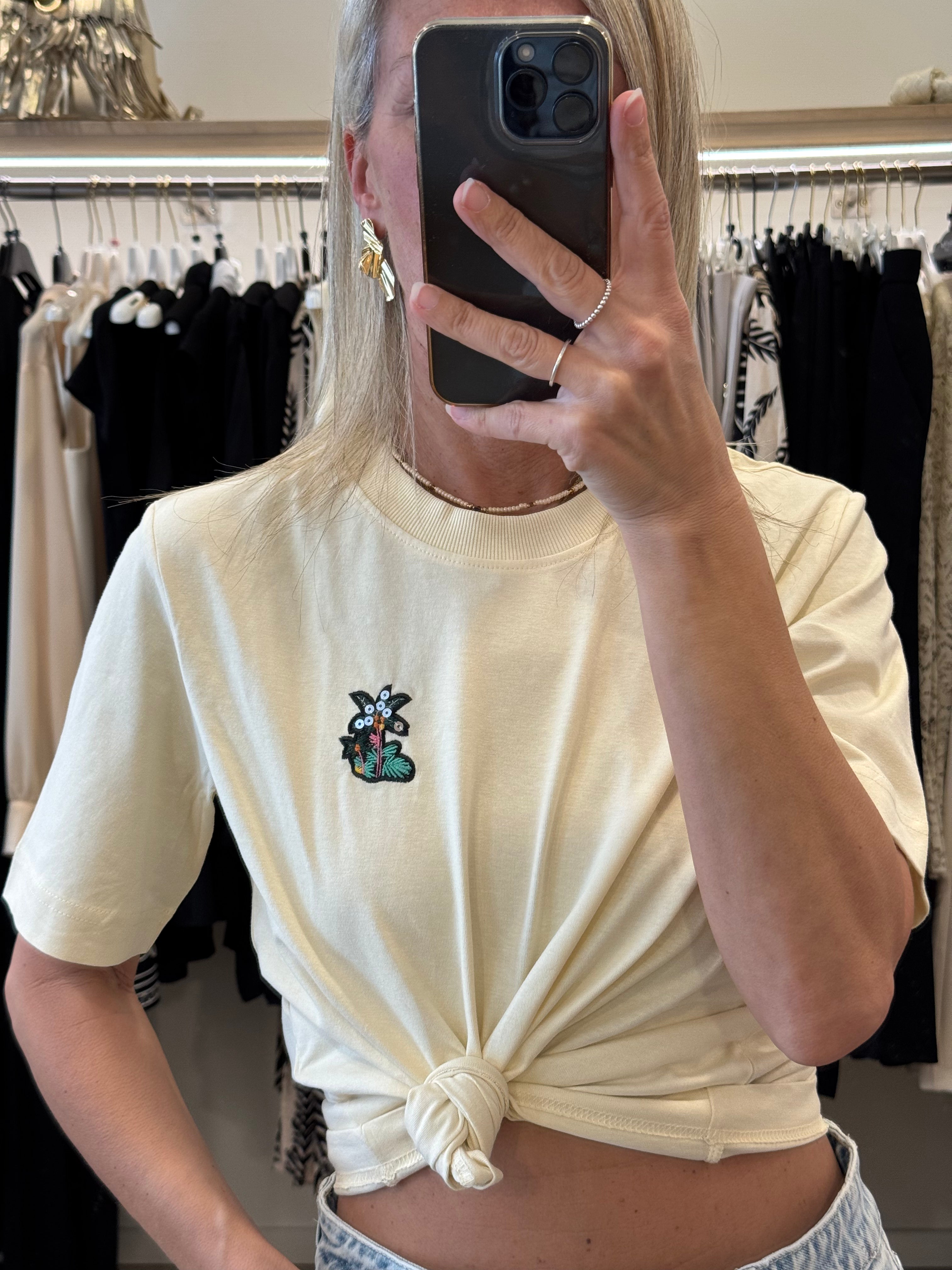 Tshirt Estate