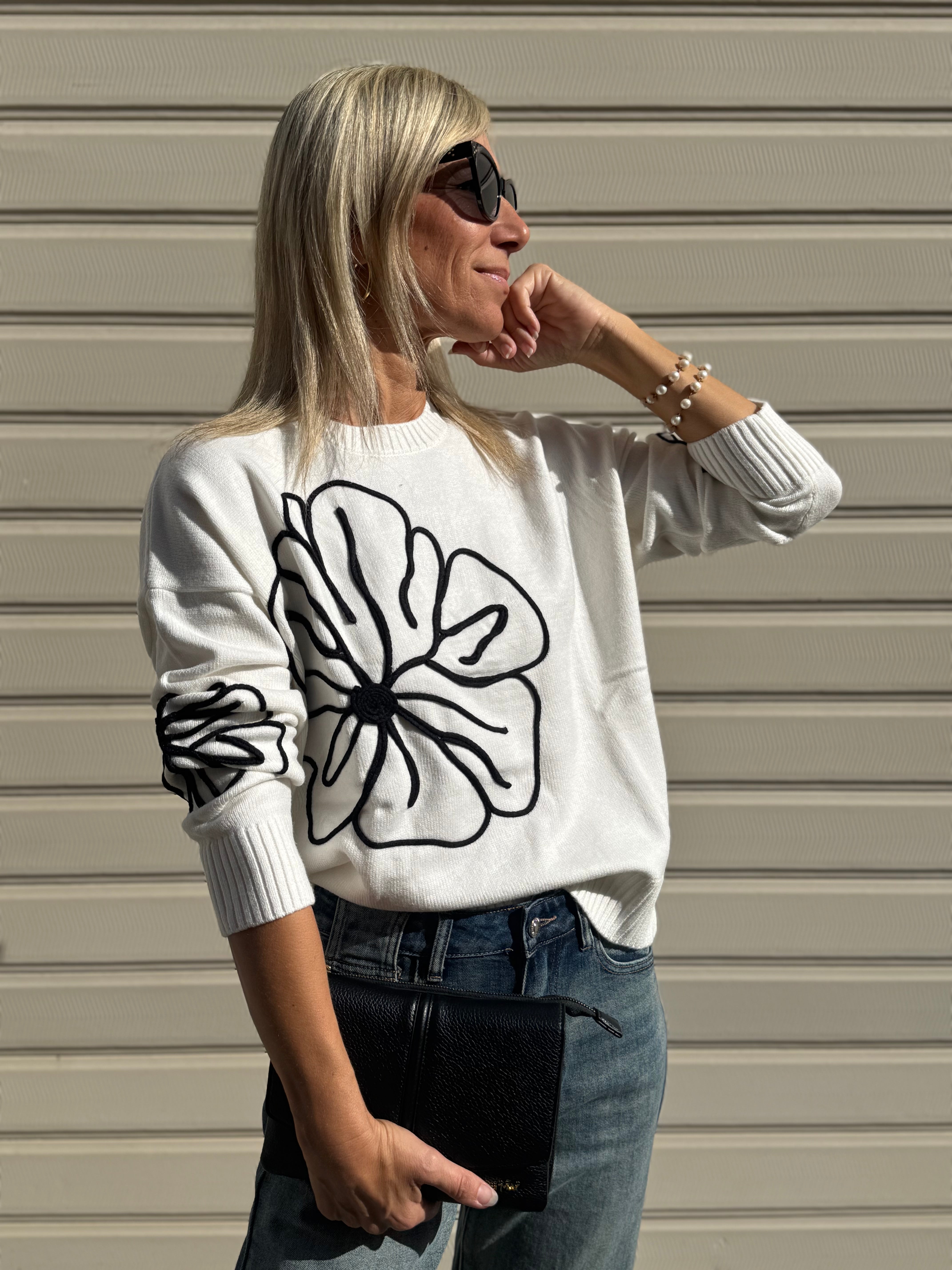 Maglia ricamo fiori Artigli
