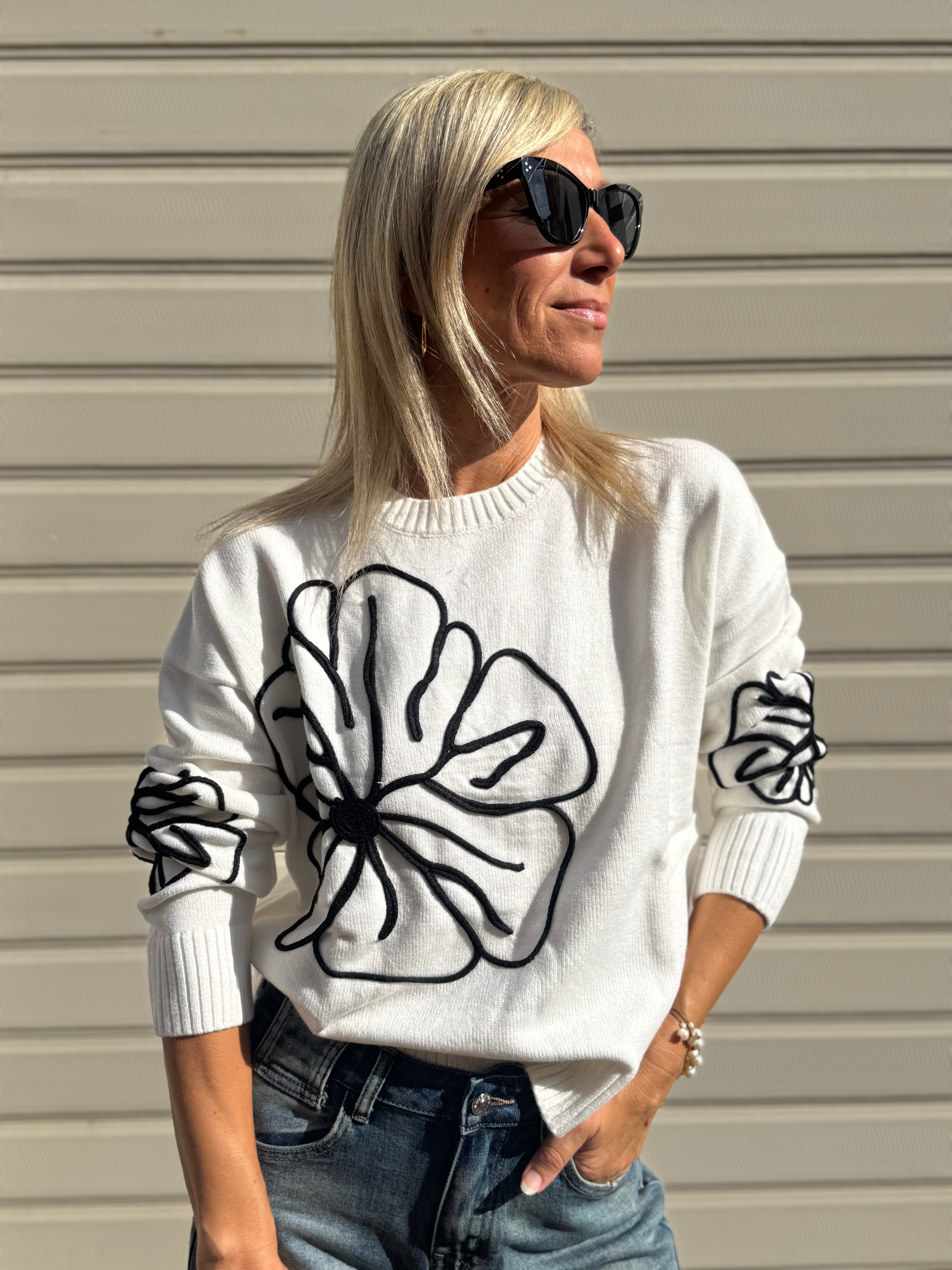 Maglia ricamo fiori Artigli