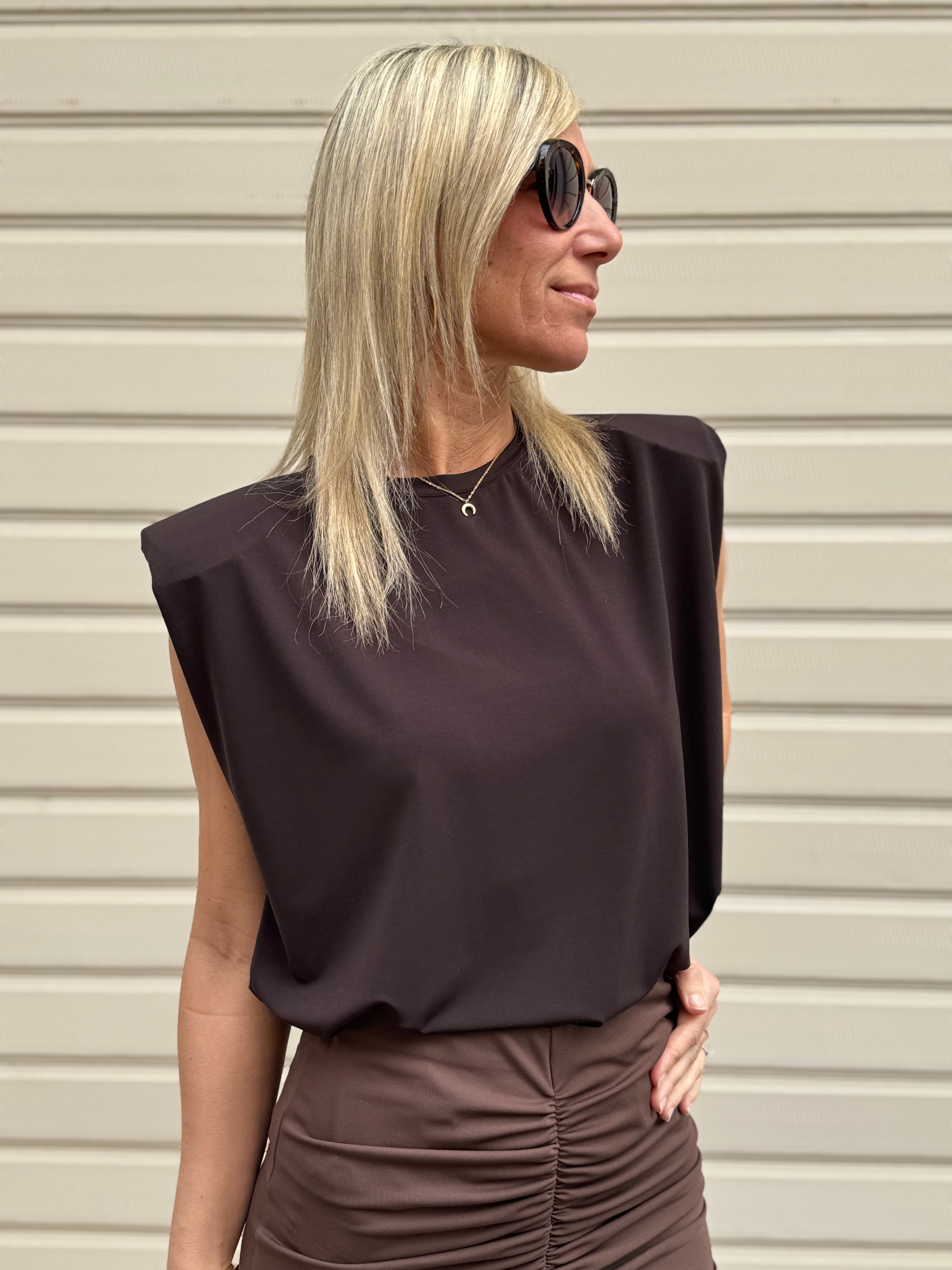 Blusa spalline imbottite kontatto