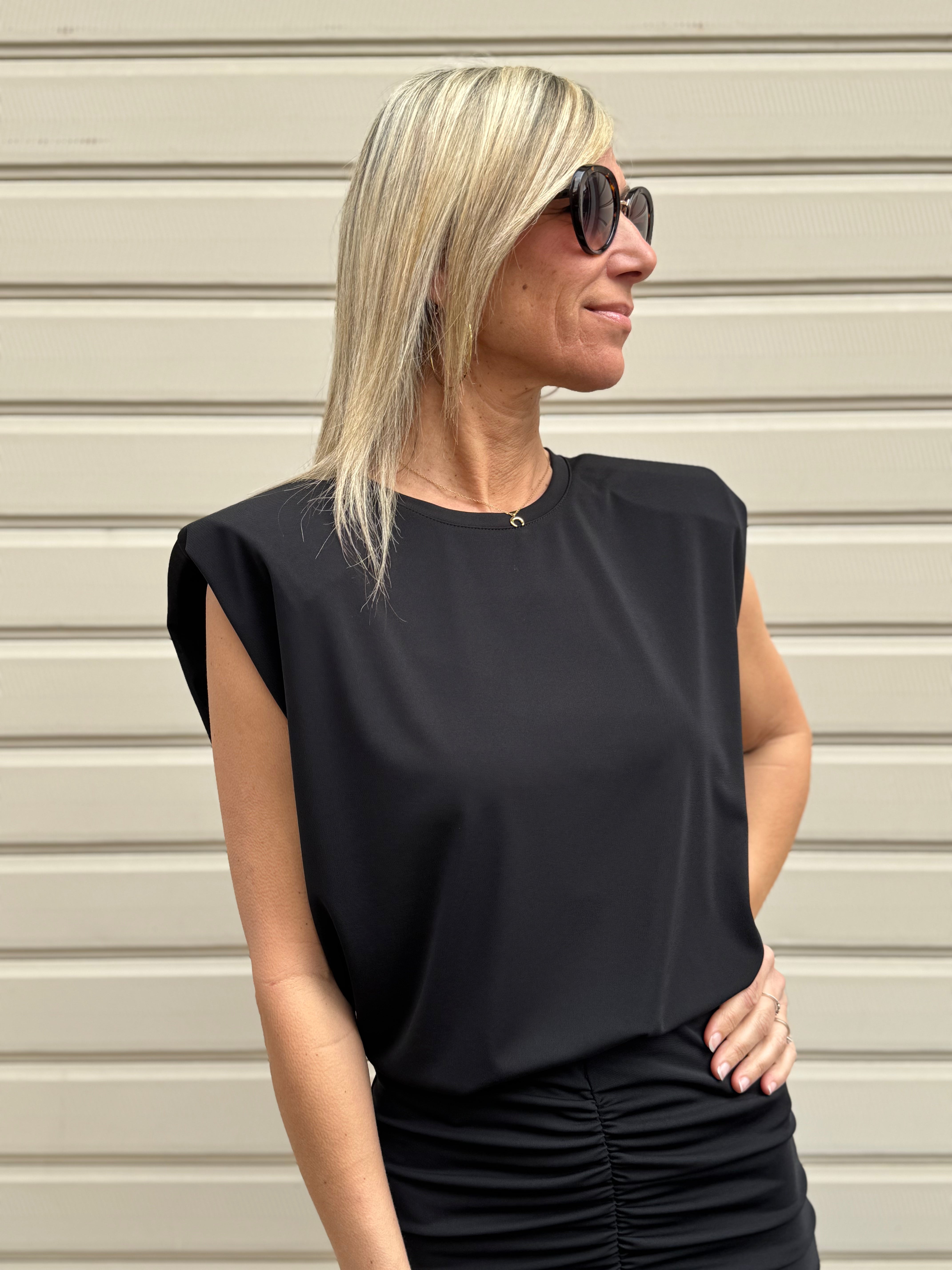 Blusa spalline imbottite kontatto
