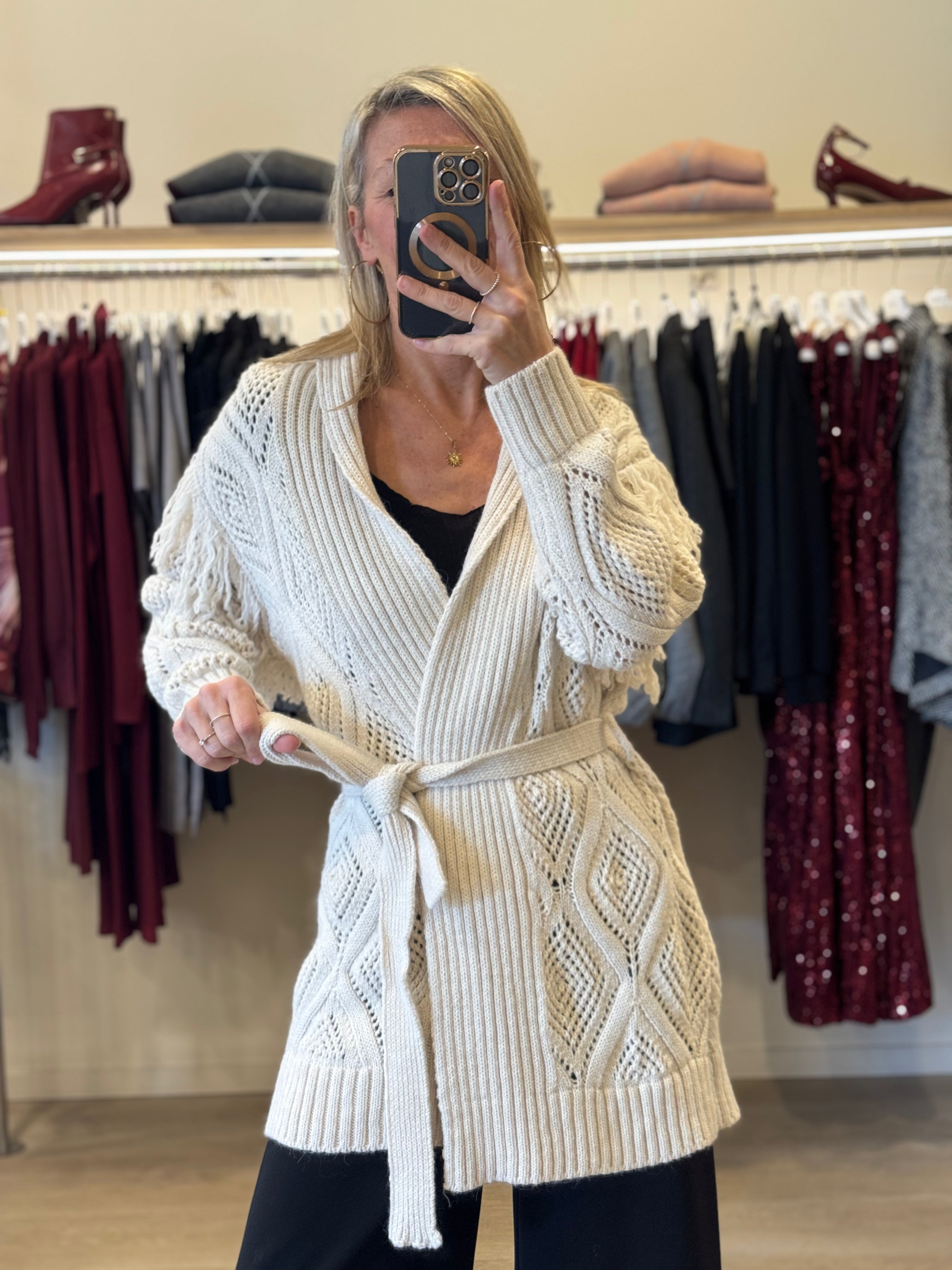 Cardigan traforato frange