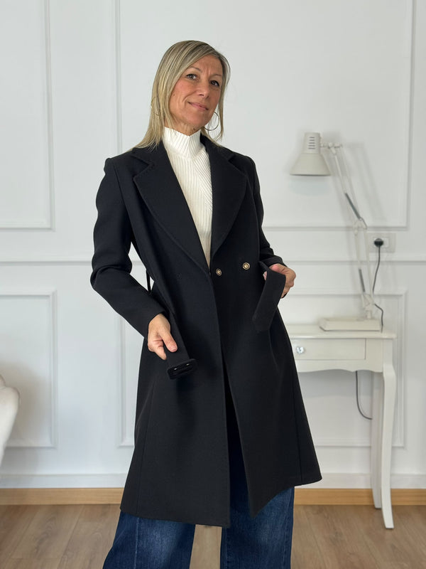 Cappotto con cintura artigli