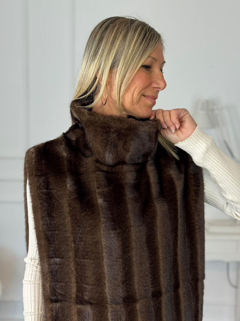 Gilet ecopelliccia kontatto